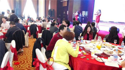 北京婚禮慶典演出公司——找飛月，開啟您獨一無二的慶典盛宴